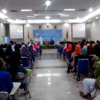 Bentuk Karakter Pemuda Melalui Media Dakwah
