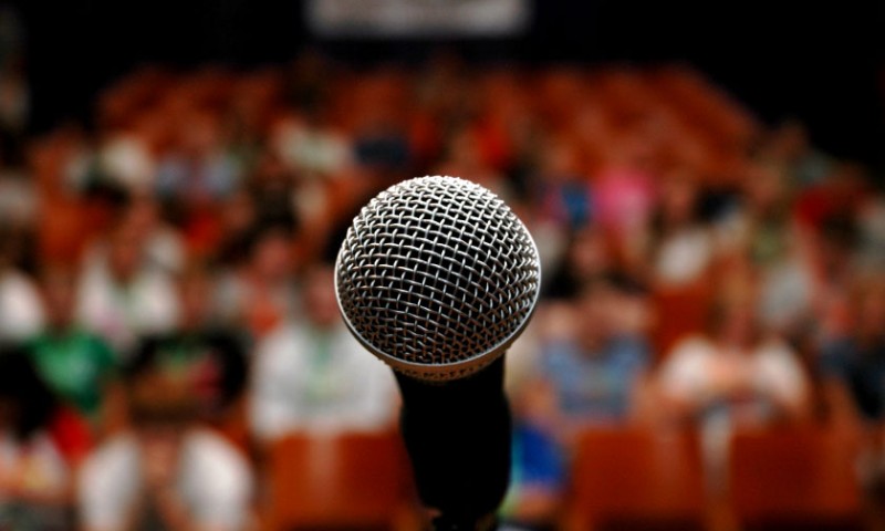 Pentingkah Latihan Public Speaking?