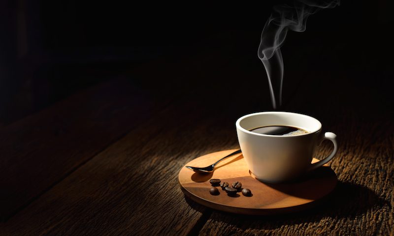 Secangkir Kopi (Bersama Rintikan Hujan)