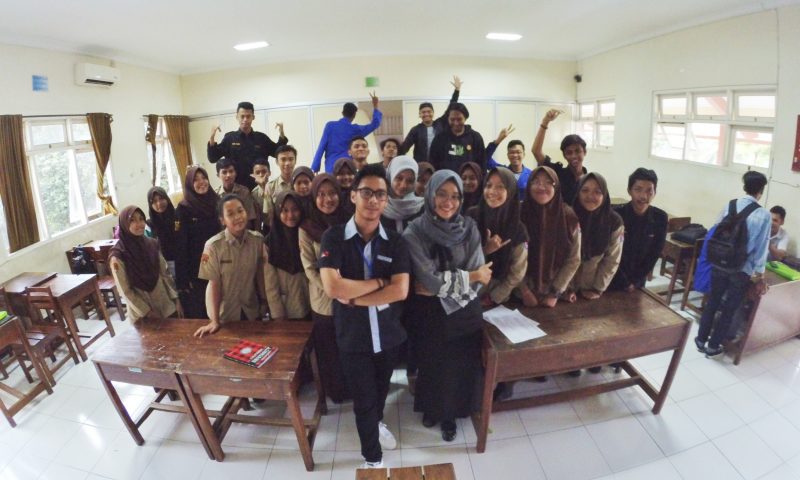 Berbagi Ilmu Dengan CANOPY Magz