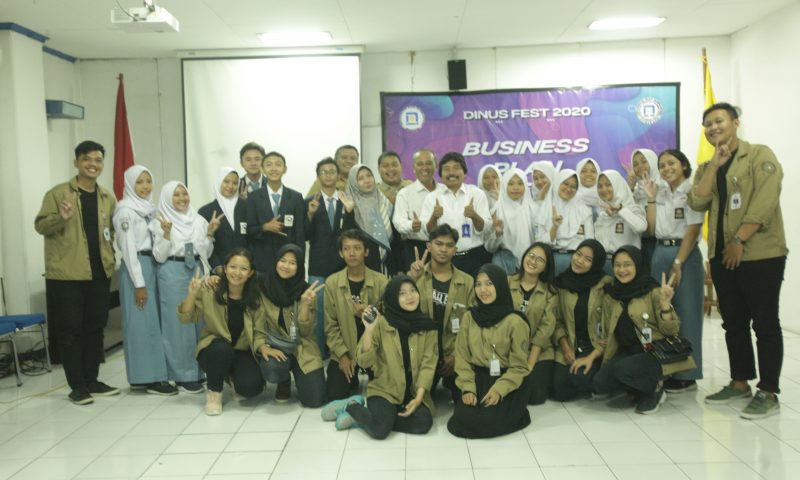 BUSINESS PLAN COMPETITION TUMBUHKAN JIWA ENTREPRENEUR DAN MELEK EKONOMI