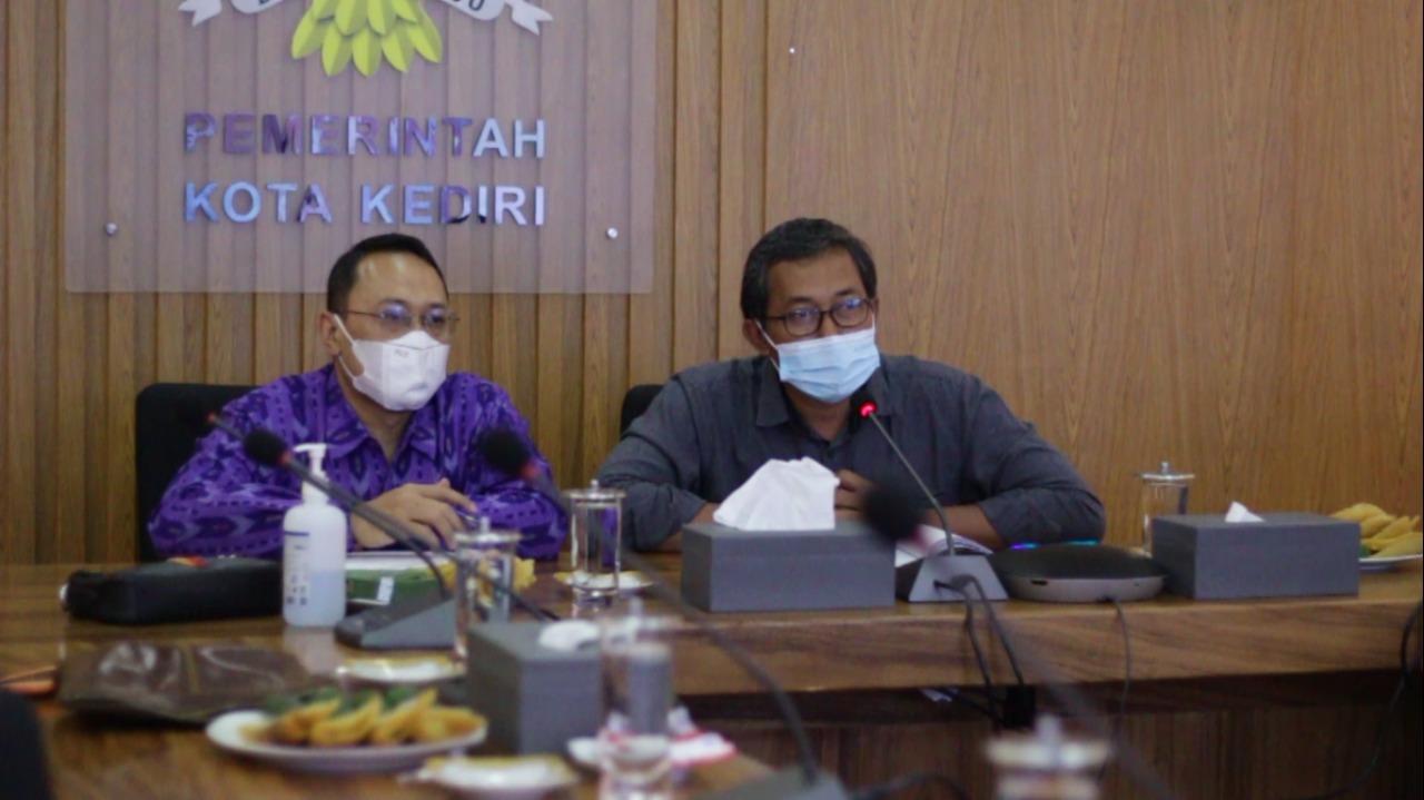 APLIKASI ‘SIGAP’ PEMKOT KEDIRI TUAI PUJIAN PEMPROV JAWA TIMUR