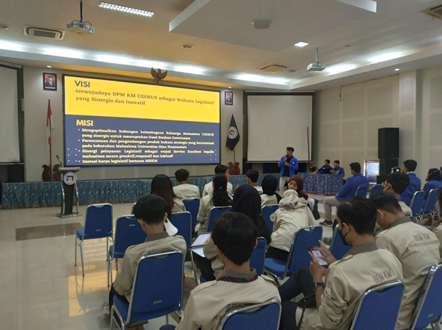 Demi Membangun Sinergitas antar ORMAWA Keluarga Mahasiswa Universitas Dian Nuswantoro, DPM KM bersama BEM KM Melaksanakan Rapat Koordinasi