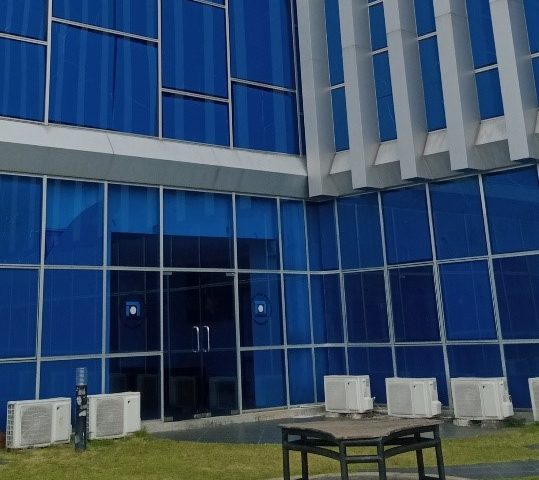 Bersama Kamu, di Sekitar Kampus Saja Tidak Apa-apa
