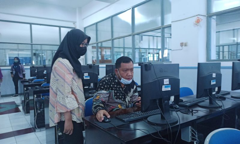 Tax Center UDINUS Bantu Pelayanan E-Filing untuk Wajib Pajak