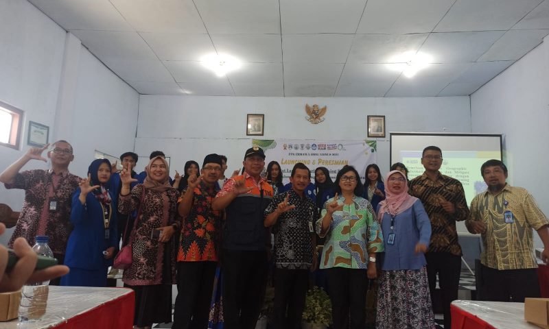 HM KESLING CIPTAKAN INOVASI ALAT PENDETEKSI AWAL TANAH LONGSOR MELALUI PPKO