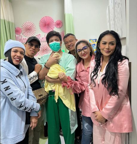 Anak Kedua Pasangan Atta & Aurel Lahir di Tanggal Cantik