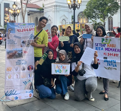 Selamatkan Laut Mulai Dari Sedotan : Mahasiswa Ilmu Komunikasi UDINUS  Bergandengan Tangan dengan Komunitas Seangle Semarang dan Purun Nusantara  Dalam Kegiatan Kampanye Lingkungan “Plastic Straw Free”