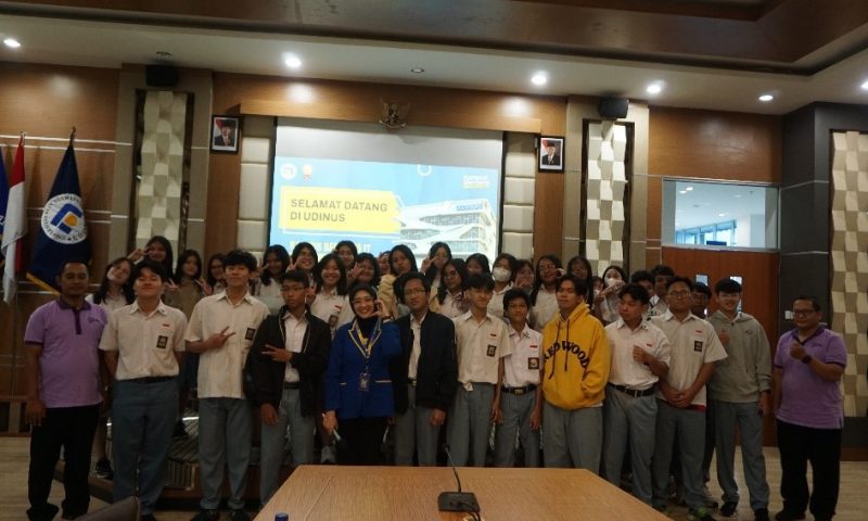 Dosen Udinus Kolaborasi dengan Wartadinus Gelar Workshop Jurnalistik, Ajak SMA Sedes Sapientiae Semarang Menyelami Dunia Pers