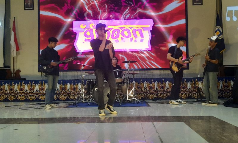 Meromantisasi Kesedihan dan Penerimaan Lewat Lagu “Tanpa Arah” by G’Moon Band
