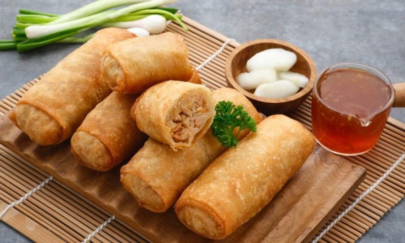 Lumpia Khas Semarang, Memanjakan Lidah Dengan Kuliner Kaya Akan Manfaat