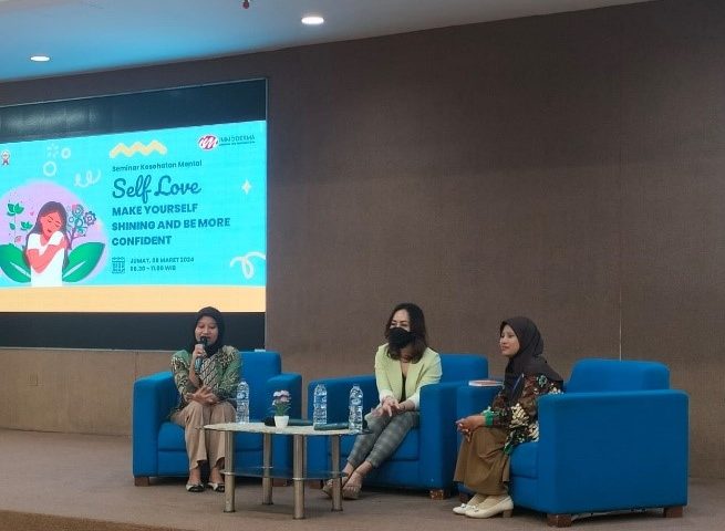 Udinus Career Center Bekali Mahasiswa Udinus Kekuatan Mental dan Tips Self Love Melalui Seminar Kesehatan Mental