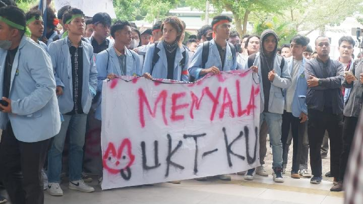 Isu Kenaikan Uang Kuliah Tunggal (UKT): Pendidikan Tinggi Adalah Kebutuhan Tersier?
