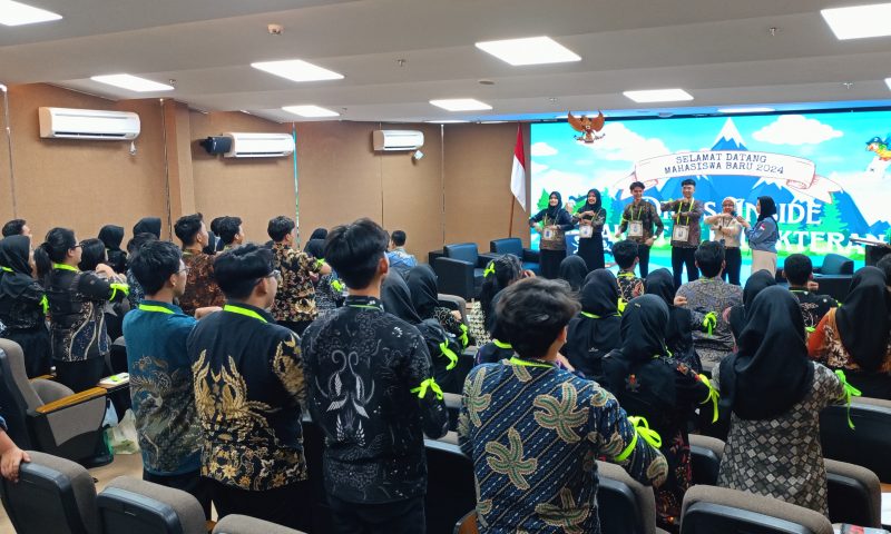 Hari Ke–2 Dinus Inside Fakultas Kedokteran : Kuliah Umum Pemaparan Kurikulum Dan Materi K3