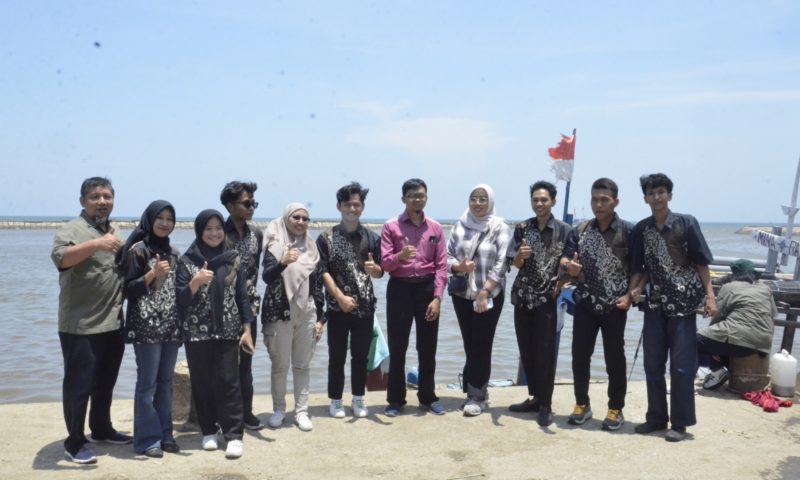 Dukung Potensi Maritim, Kamadiksi Udinus Lakukan Pemberdayaan Nelayan di Sendang Sikucing