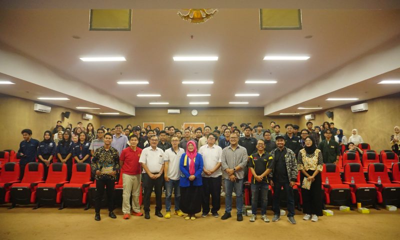 Mahasiswa Ilmu Komunikasi Udinus Gelar Ilkart 2024 “Tangkap Momen dan Ceritakan Lewat Lensa”