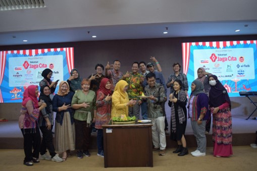 Kreativitas dan Kolaborasi Penuh Warna di ILKOM Carnival Day 2