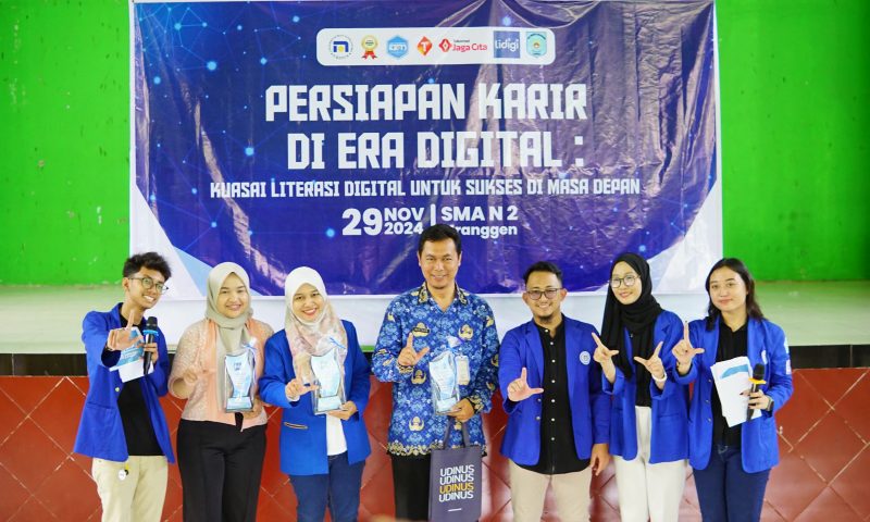 Seminar Persiapan Karier di Era Digital: Kuasai Literasi Digital untuk Sukses di Masa Depan