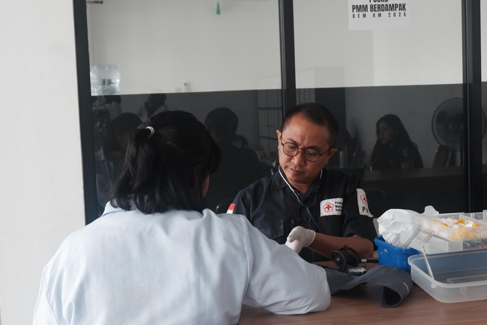 KSR PMI Unit Udinus Gelar Aksi Donor Darah, Ajak Masyarakat untuk Berani Berdonor