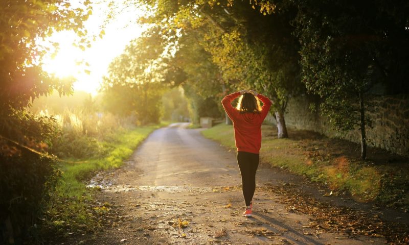 Jalan Kaki 30 Menit Setiap Hari sebagai Langkah Sederhana untuk Hidup Sehat