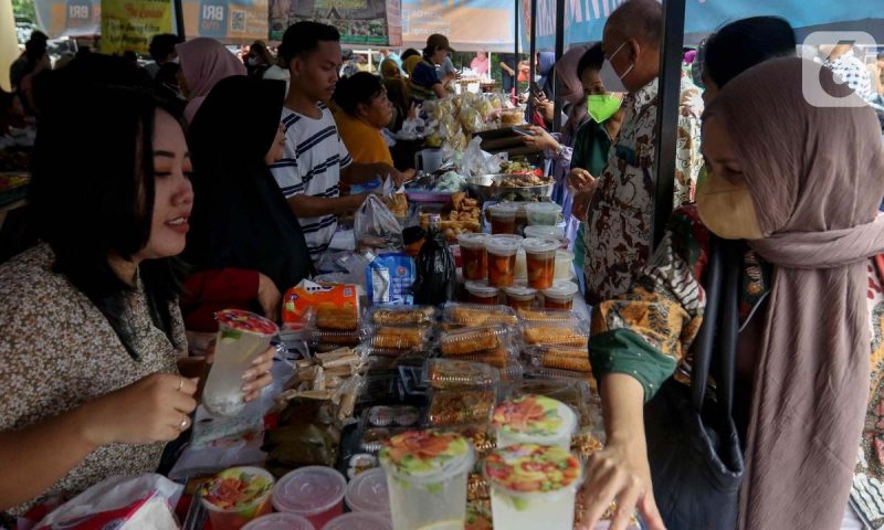 War Takjil Jadi Antusiasme Warga Non Muslim