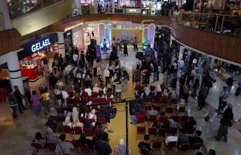 Makjegagigs Vol 03 Gebrak Mall Citraland Lewat Kreativitas Bisnis Musik Mahasiswa Ilkom Udinus